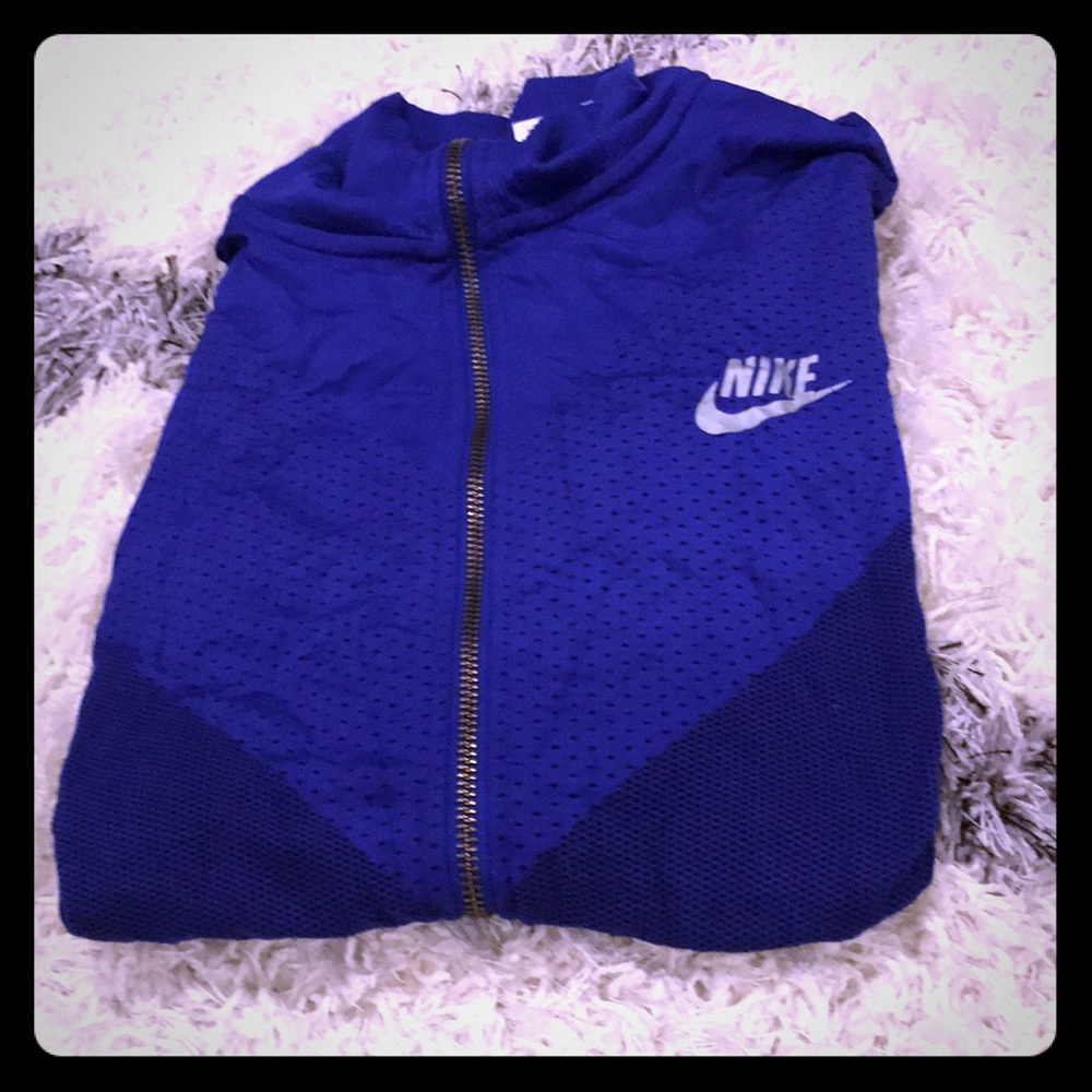 Long sleeve Nike sports wear